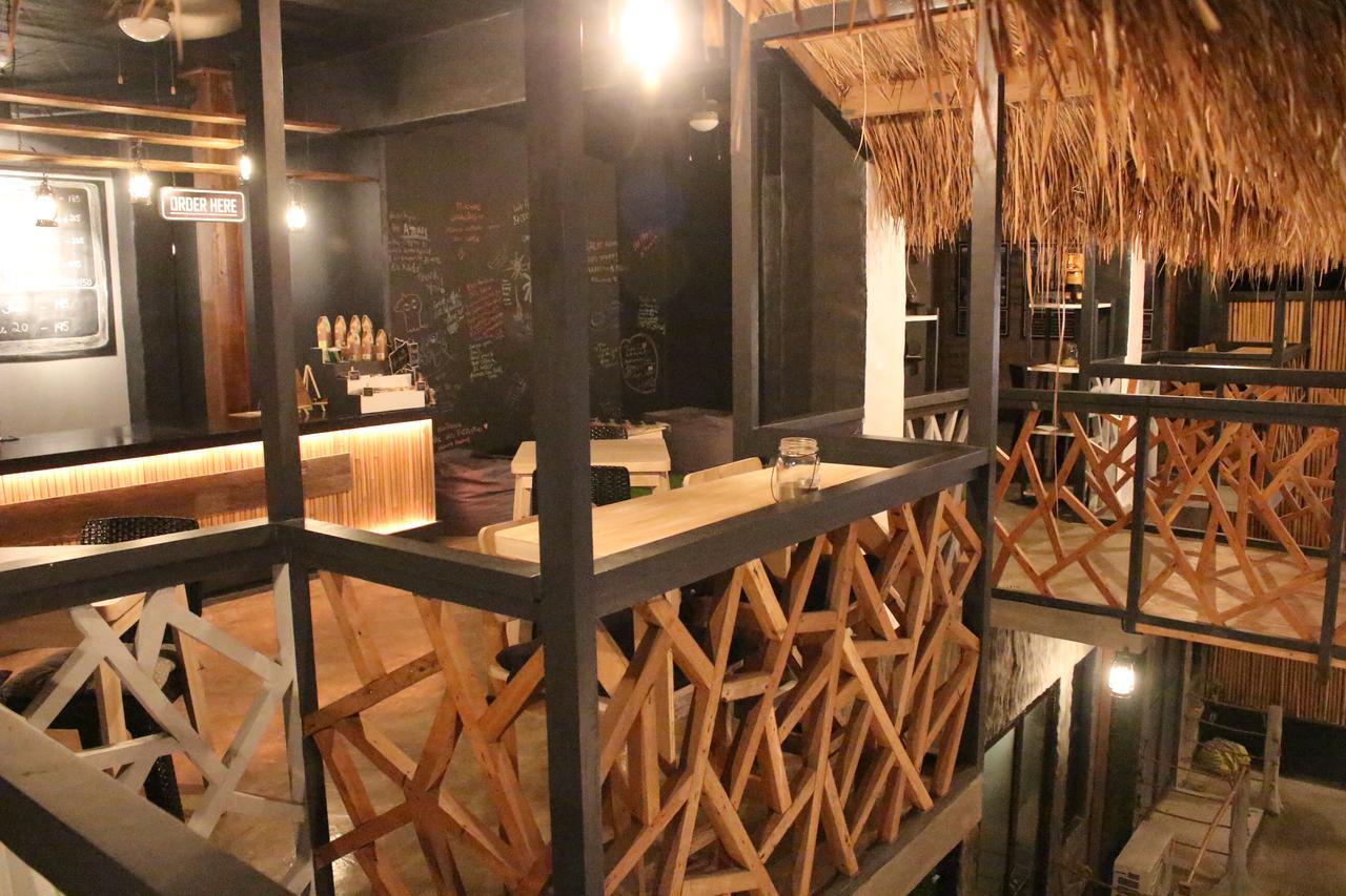 The Cavern Pod Hotel & Specialty Cafe El Nido Dış mekan fotoğraf