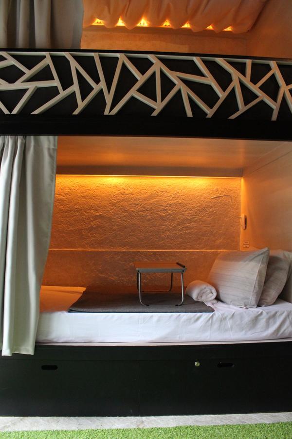 The Cavern Pod Hotel & Specialty Cafe El Nido Dış mekan fotoğraf