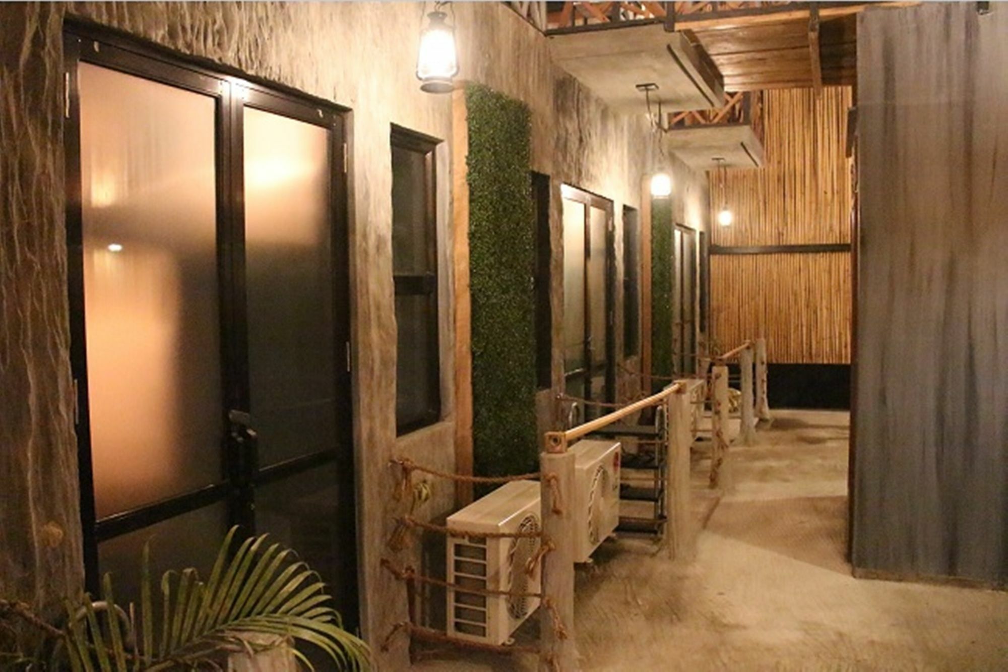 The Cavern Pod Hotel & Specialty Cafe El Nido Dış mekan fotoğraf